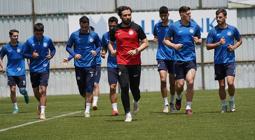 Çaykur Rizespor Antalya Kampında İki Hazırlık Maçı Yapacak