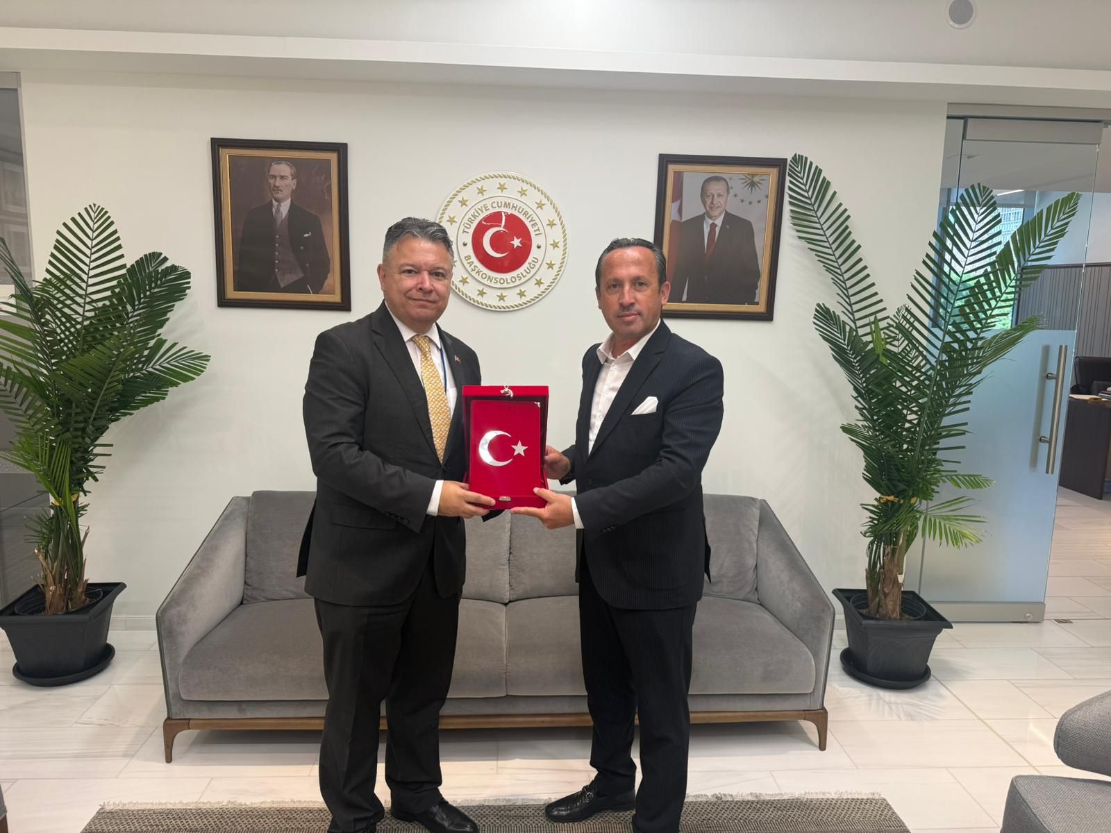 Karadere Mahallesi Muhtarı Ferruh Akıncık’tan New York’ta anlamlı ziyaret