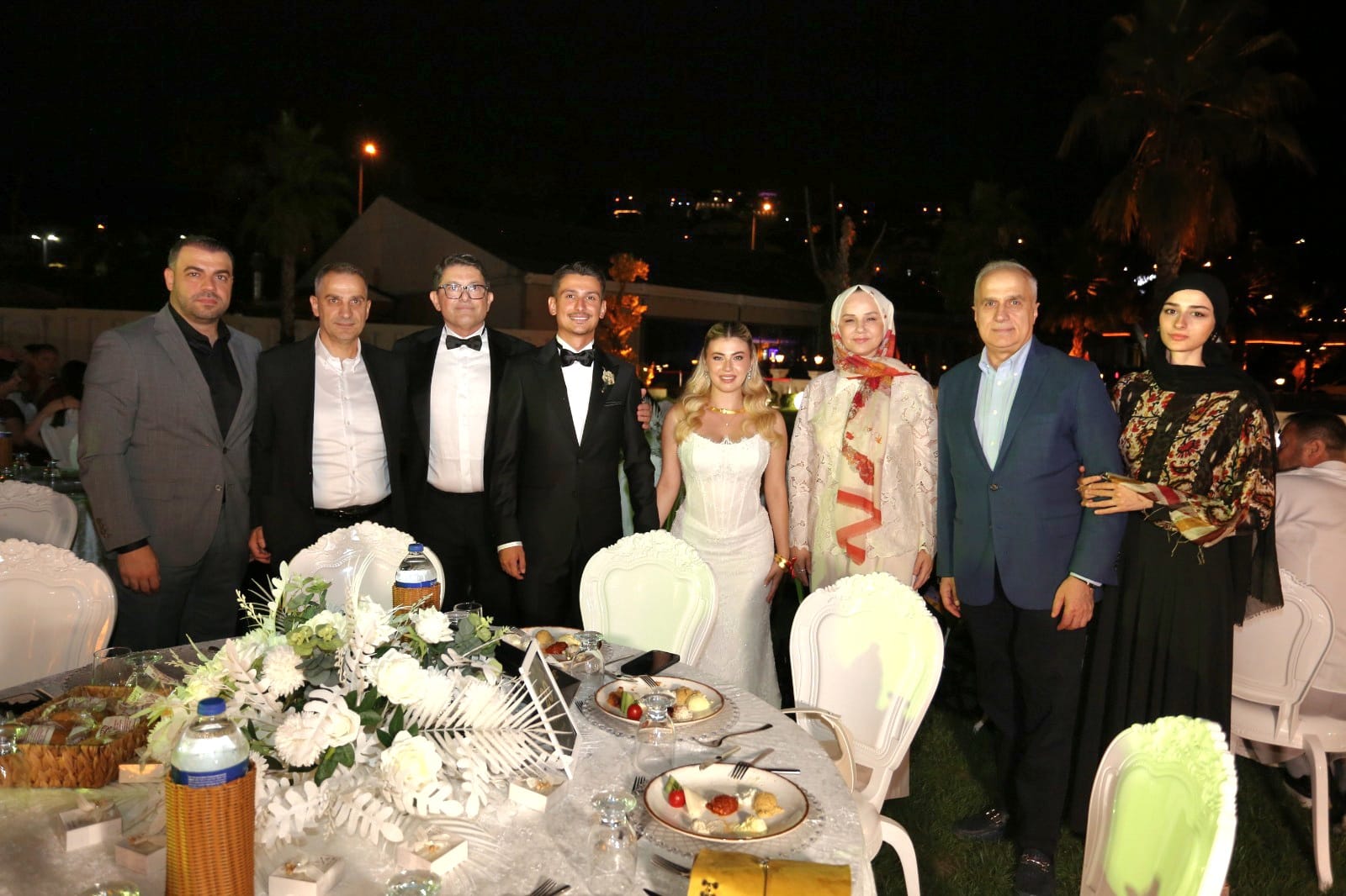 Demetoğlu Ailesinin mutlu günü